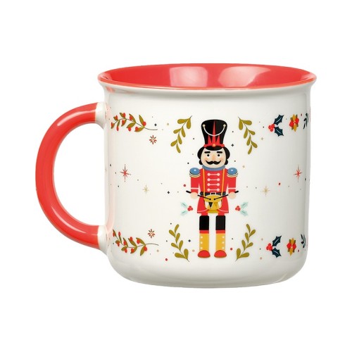 świąteczny kubek ceramiczny z czerwonym uchem i wzorem dziadka do orzechów